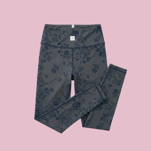 เลกกิ้งออกกำลังกาย