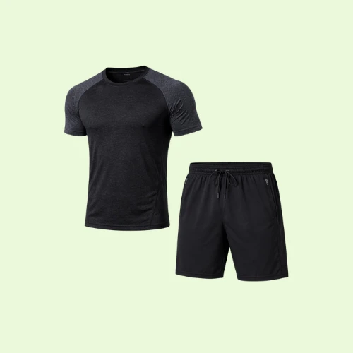 ชุดออกกำลังกายผู้ชาย