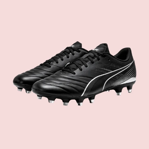 รองเท้าสตั๊ดฟุตบอล